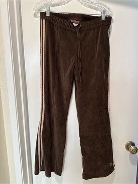 Big Flirt Brown Velour Flare Track Pants w Contrast Side Stripes Size Large Y2K